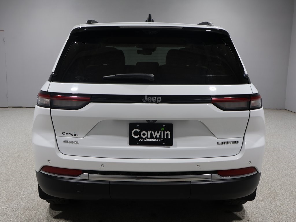 used 2022 Jeep Grand Cherokee car, priced at $27,751