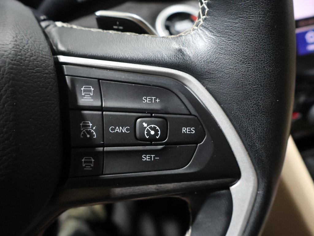 used 2022 Jeep Grand Cherokee car, priced at $27,751