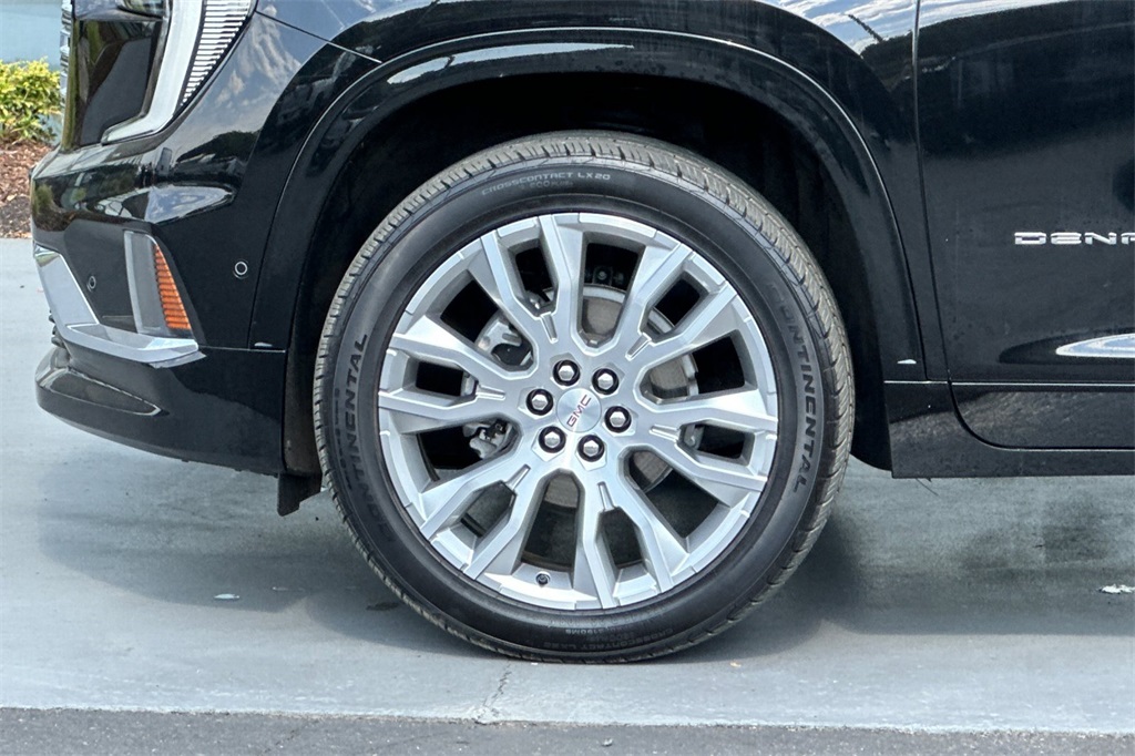 used 2024 GMC Acadia car, priced at $54,906
