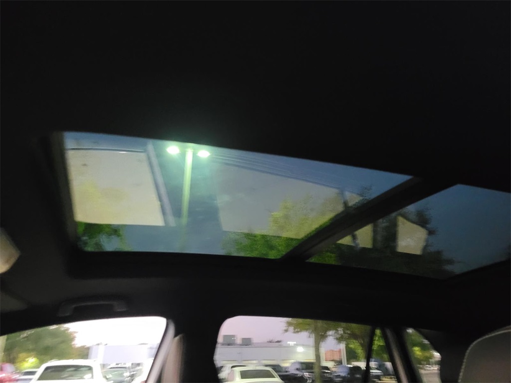 new 2026 Volkswagen Atlas Cross Sport car, priced at $47,658