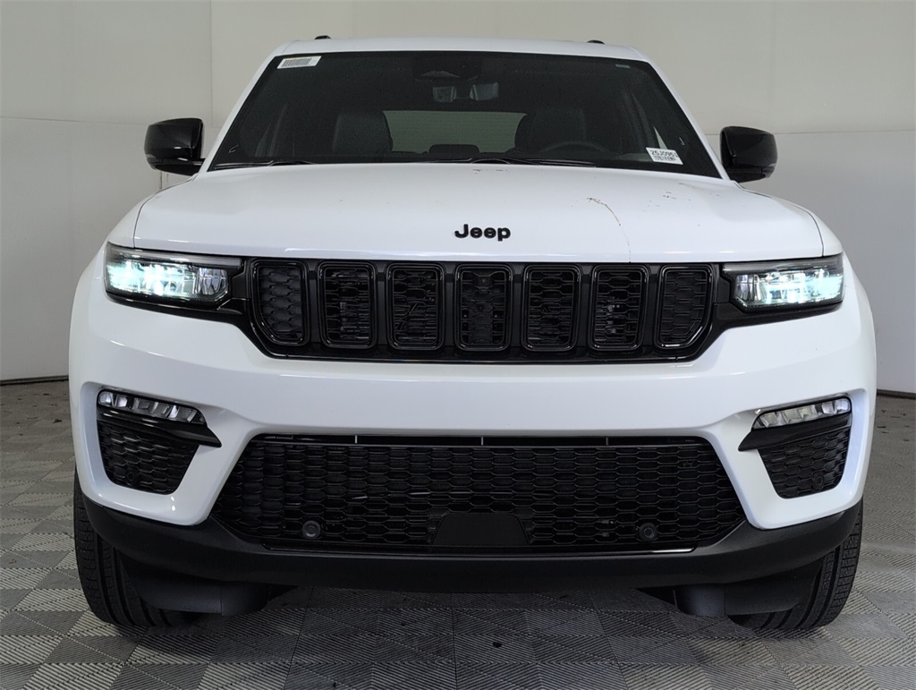 new 2025 Jeep Grand Cherokee car, priced at $46,085