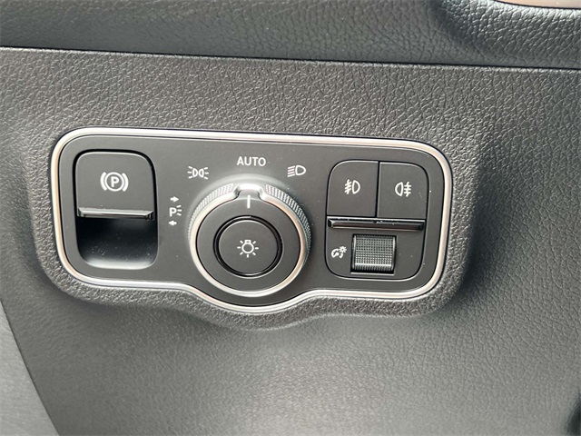 used 2025 Mercedes-Benz GLB car, priced at $47,508