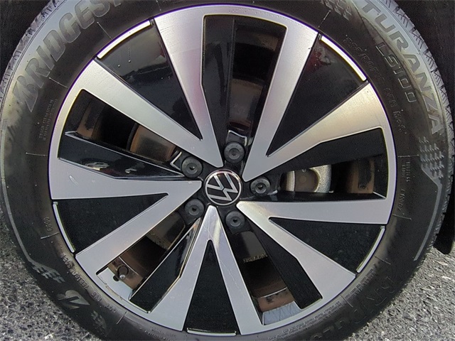 used 2022 Volkswagen Taos car, priced at $21,511