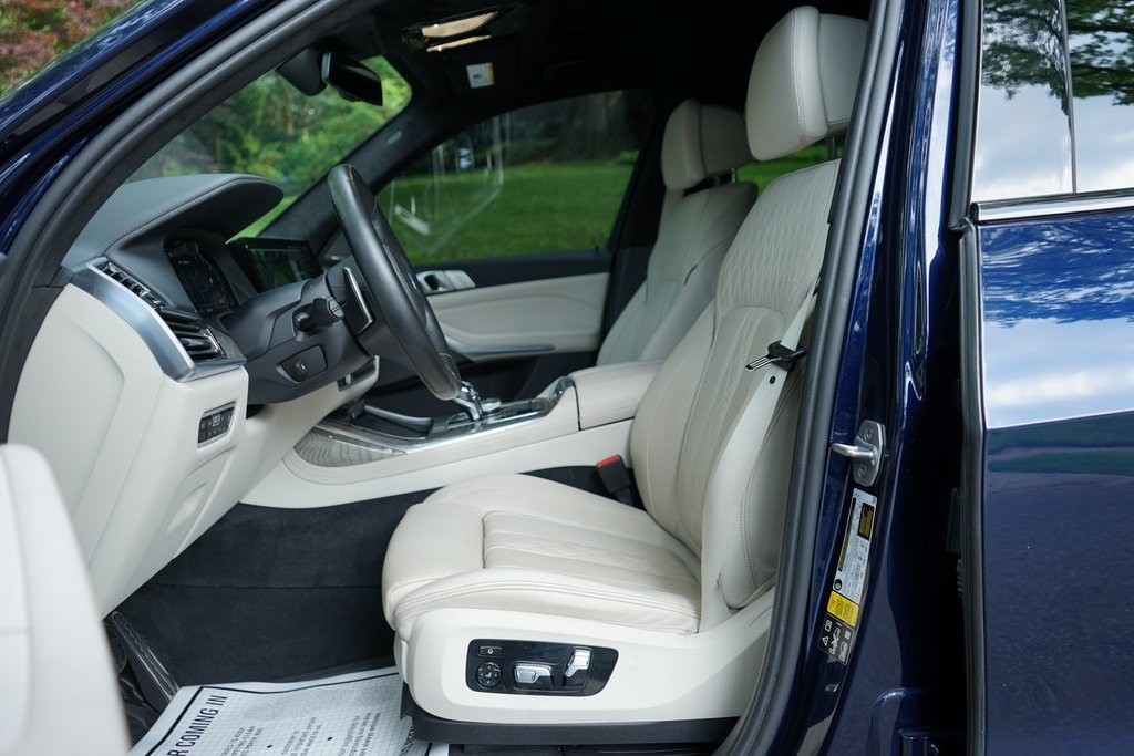 used 2022 BMW X7 car, priced at $50,995