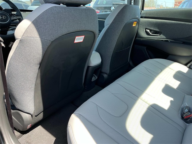 new 2025 Hyundai Elantra Hybrid car, priced at $30,830