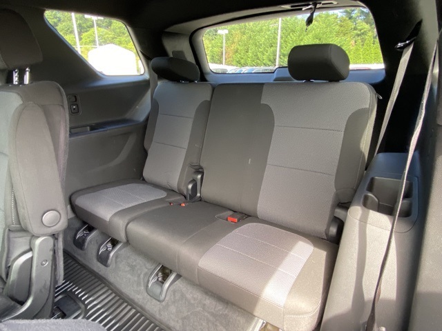 used 2023 Chevrolet Traverse car, priced at $32,547