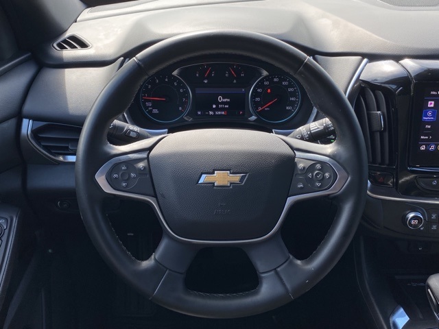 used 2023 Chevrolet Traverse car, priced at $32,547