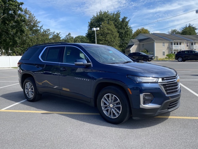 used 2023 Chevrolet Traverse car, priced at $32,547