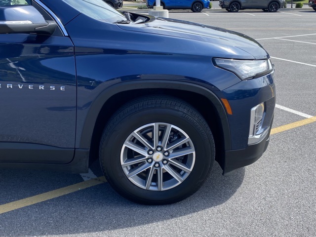 used 2023 Chevrolet Traverse car, priced at $32,547