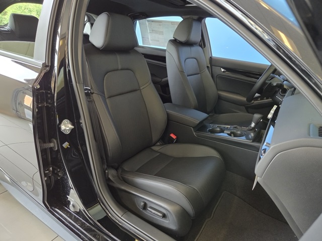 new 2025 Honda Civic Hybrid car, priced at $34,300