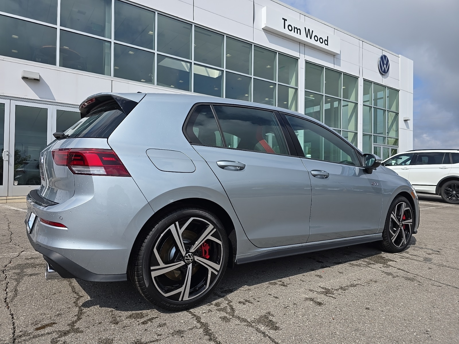 new 2025 Volkswagen Golf GTI car, priced at $40,575