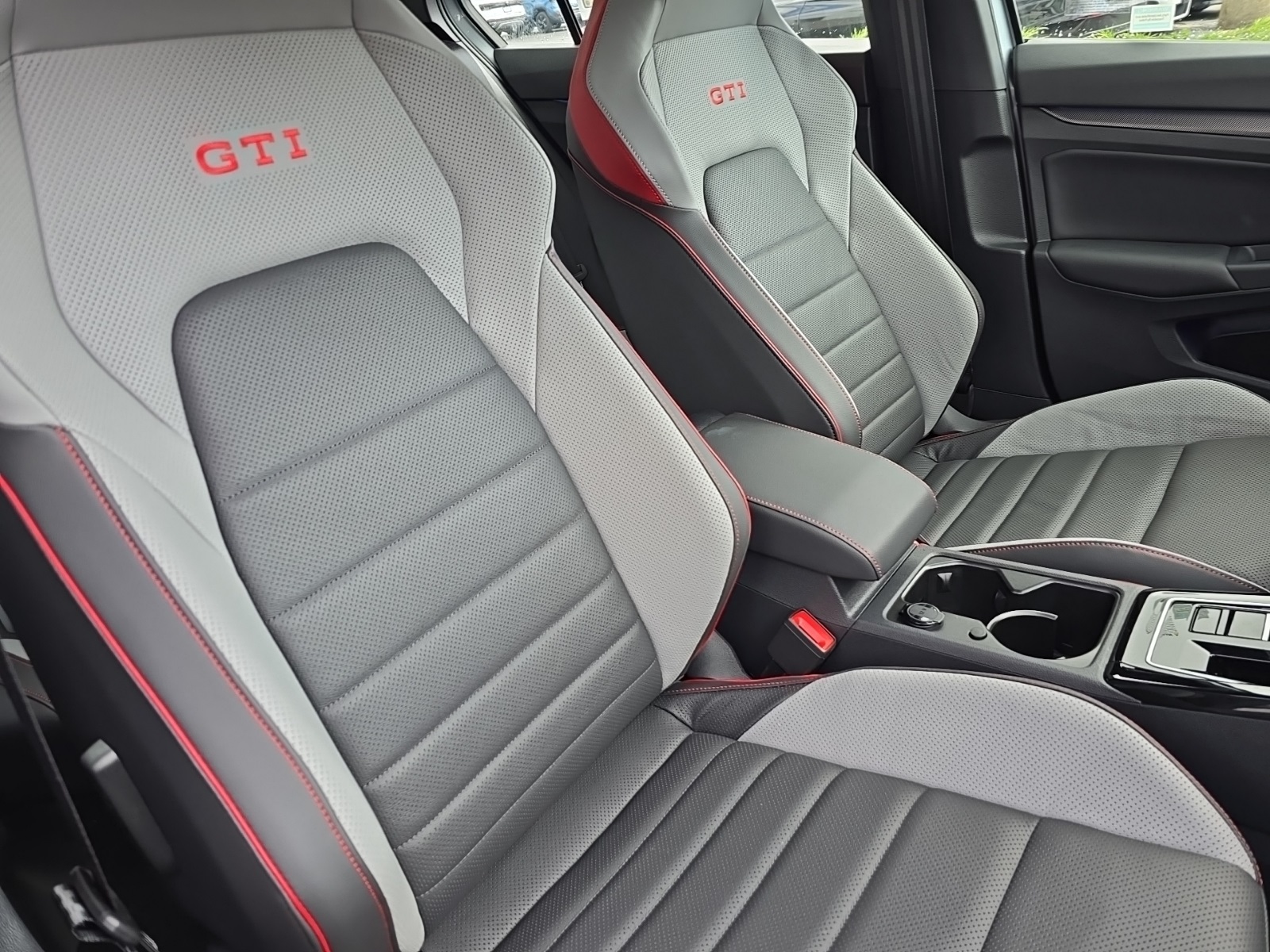 new 2025 Volkswagen Golf GTI car, priced at $40,575