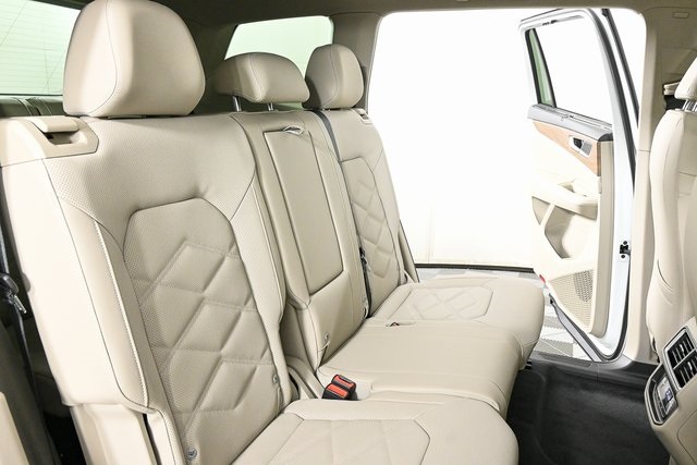 new 2026 Volkswagen Atlas car, priced at $49,332