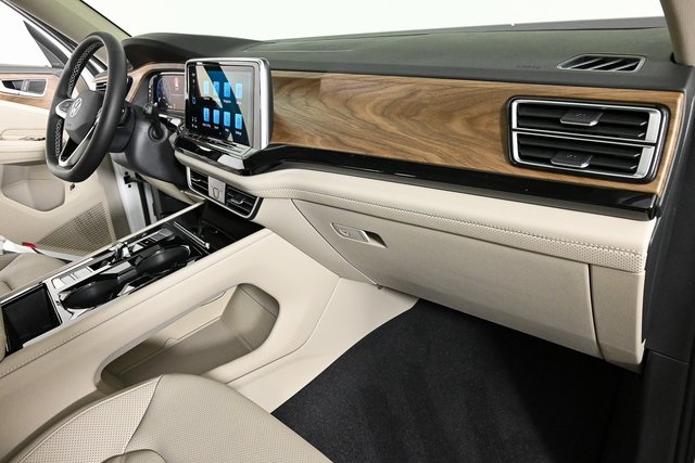 new 2026 Volkswagen Atlas car, priced at $49,332