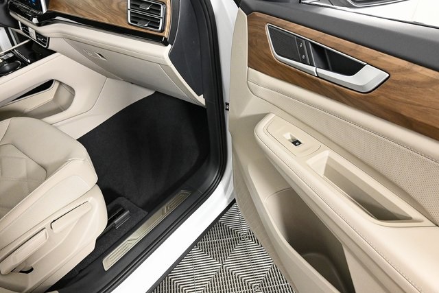 new 2026 Volkswagen Atlas car, priced at $49,332