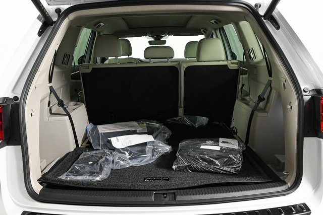 new 2026 Volkswagen Atlas car, priced at $49,332