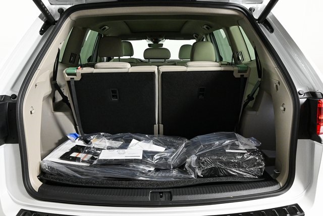 new 2026 Volkswagen Atlas car, priced at $49,332