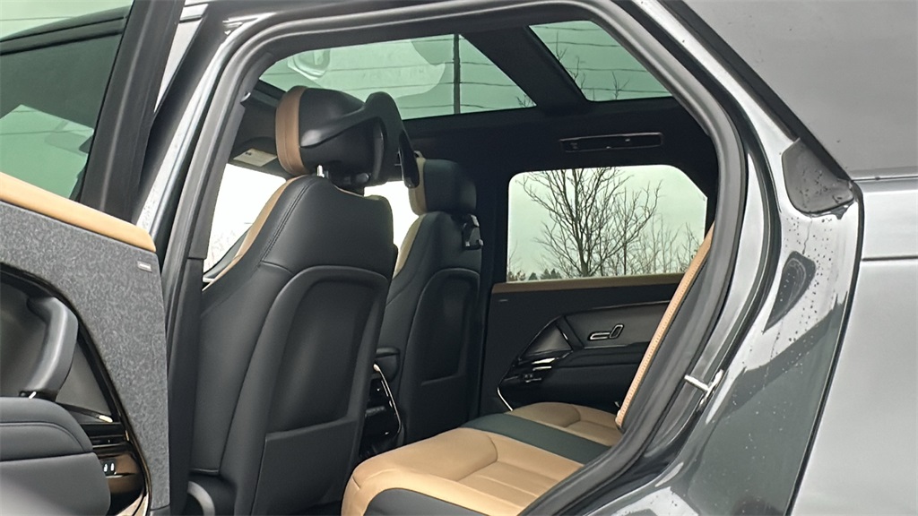 used 2023 Land Rover Range Rover Sport car, priced at $72,673