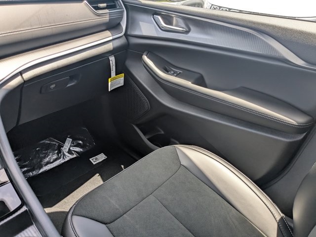 new 2025 Jeep Grand Cherokee L car, priced at $39,875