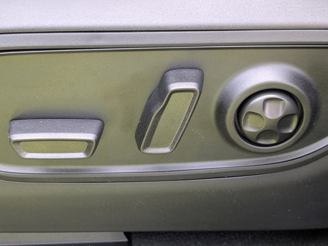 new 2025 Jeep Grand Cherokee L car, priced at $39,875