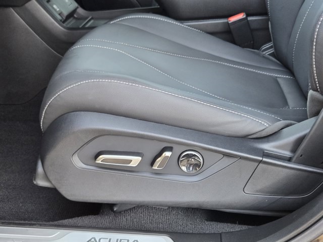 used 2025 Acura RDX car, priced at $41,400