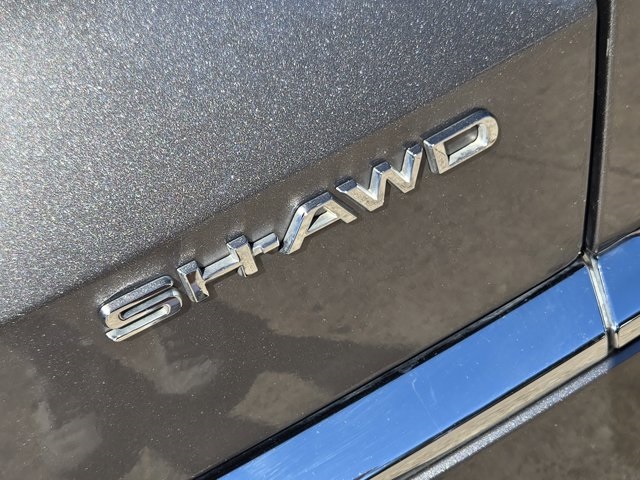 used 2023 Acura MDX car, priced at $41,100