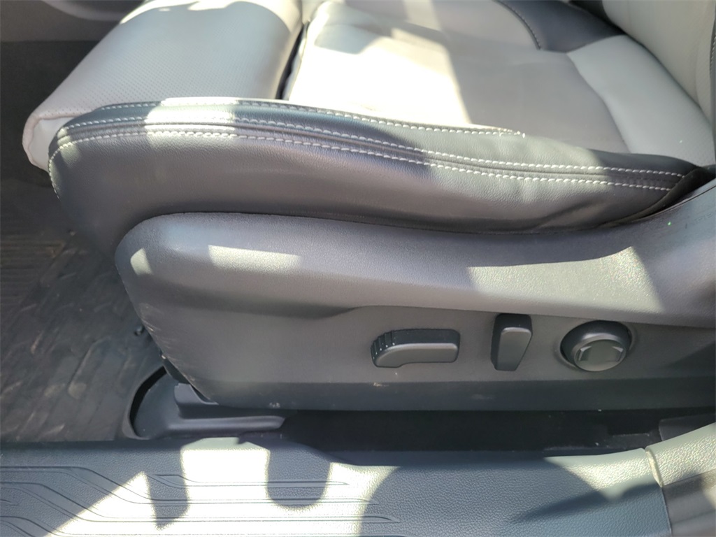 used 2020 Subaru Outback car, priced at $19,517