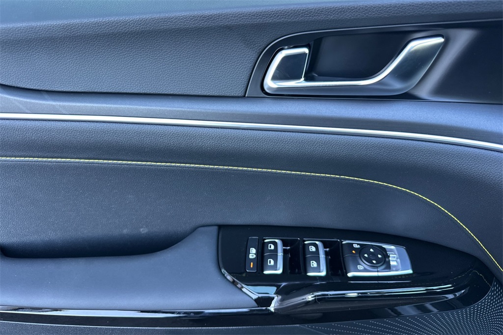 new 2026 Kia K5 car, priced at $33,871