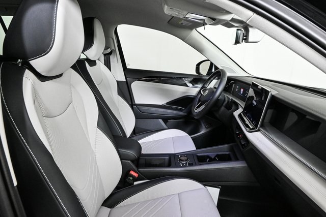 new 2025 Volkswagen Tiguan car, priced at $36,629