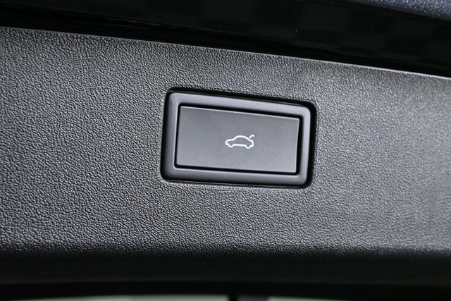 new 2025 Volkswagen Tiguan car, priced at $36,629