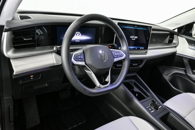 new 2025 Volkswagen Tiguan car, priced at $36,629