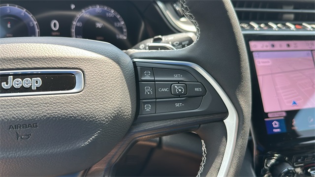 new 2025 Jeep Grand Cherokee car, priced at $48,340