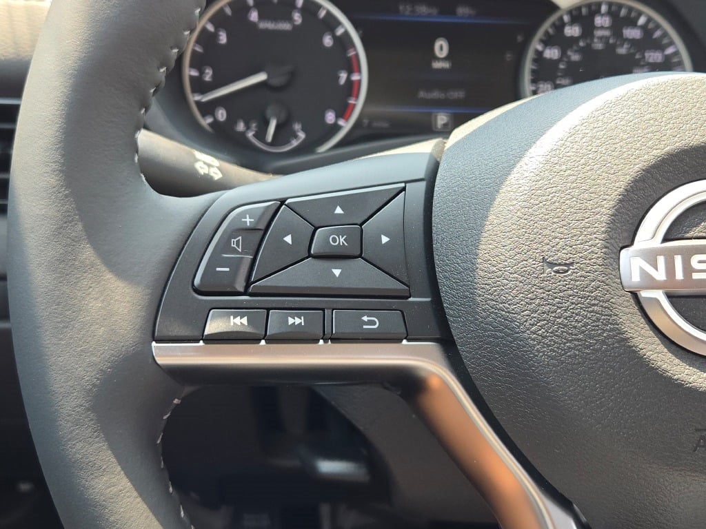 new 2025 Nissan Sentra car, priced at $24,915