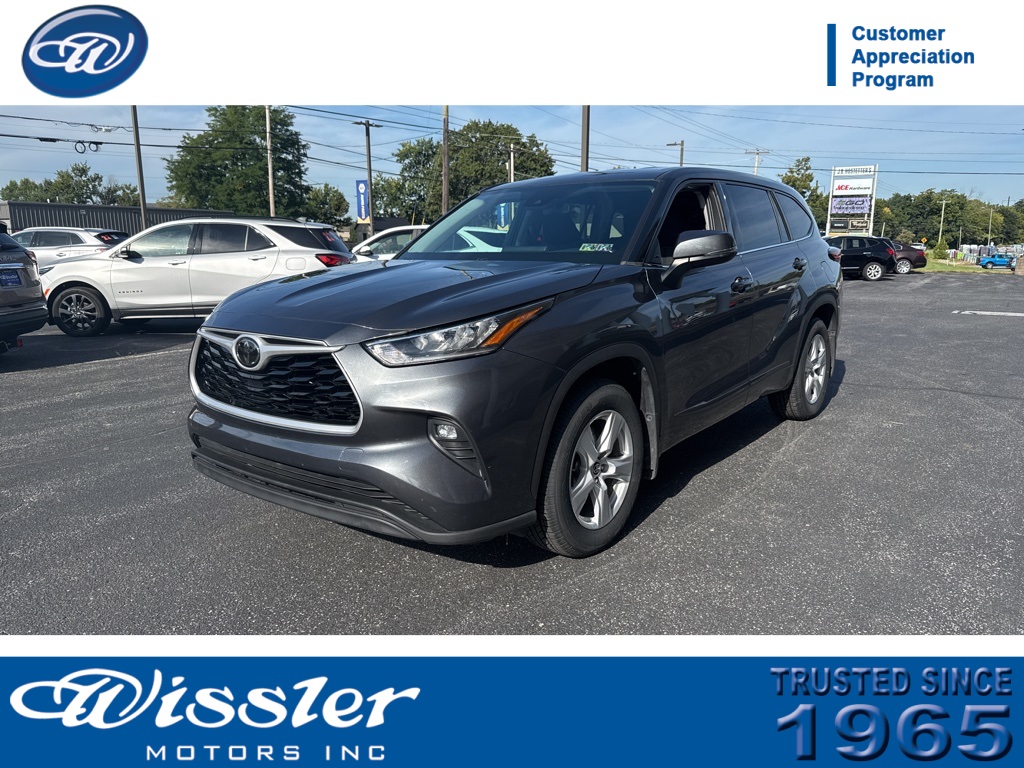 used 2020 Toyota Highlander car, priced at $26,900