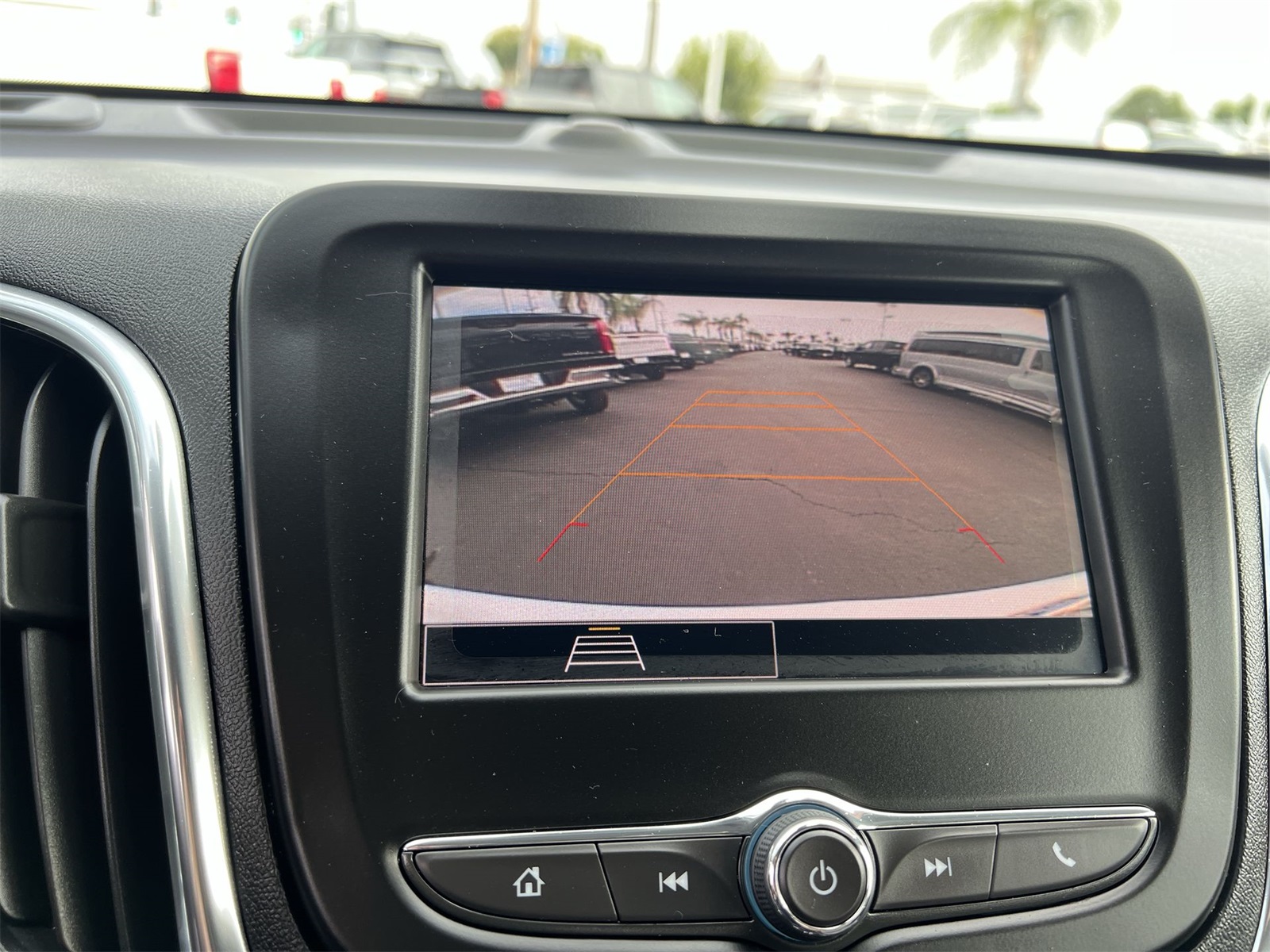 used 2023 Chevrolet Equinox car, priced at $22,991