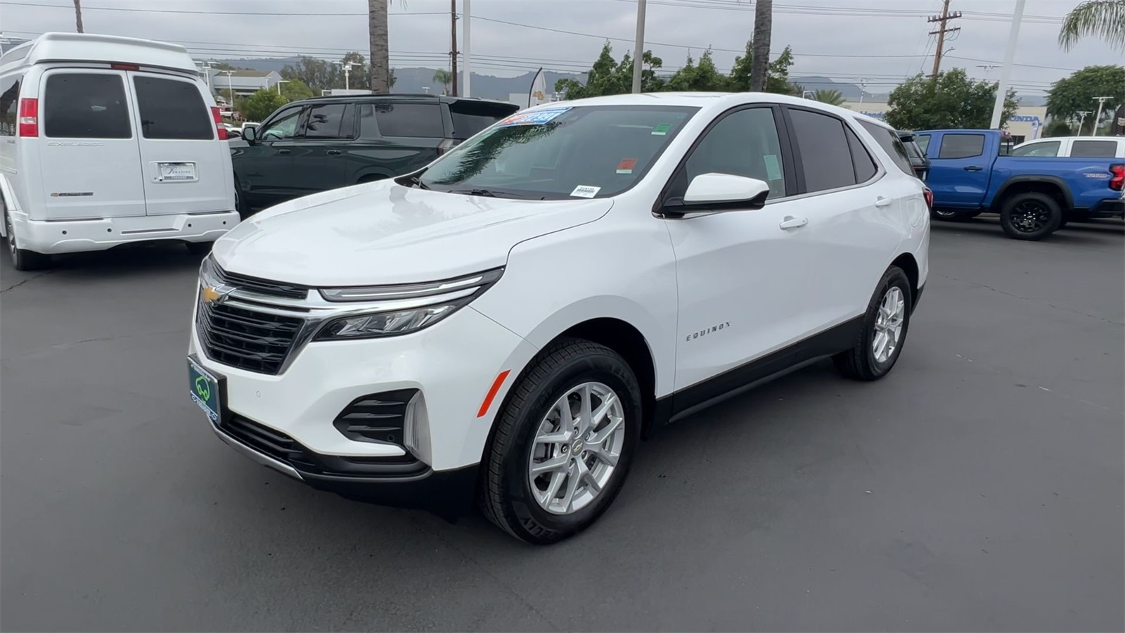 used 2023 Chevrolet Equinox car, priced at $22,991