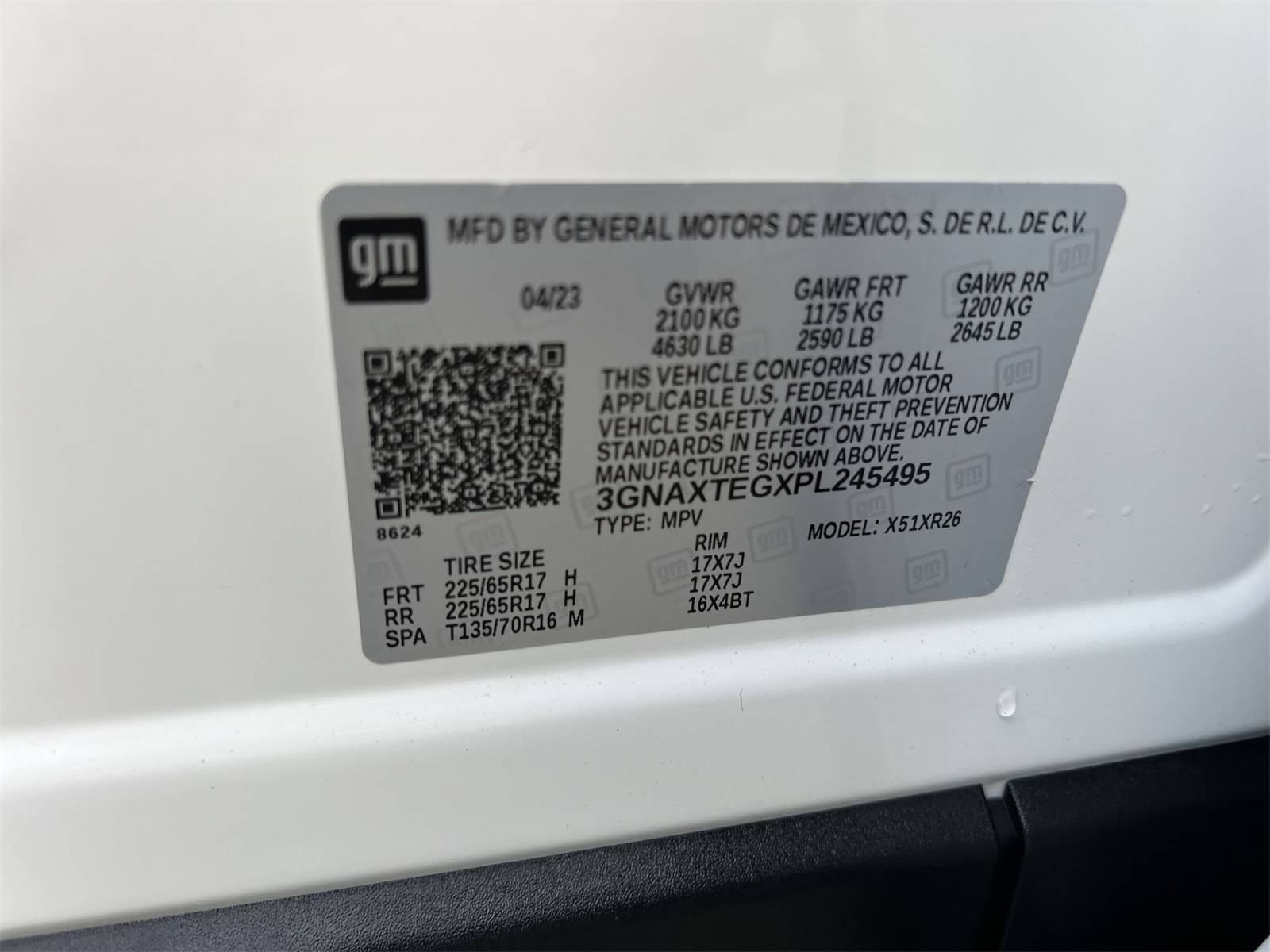used 2023 Chevrolet Equinox car, priced at $22,991