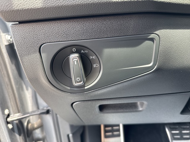used 2022 Volkswagen Tiguan car, priced at $26,490