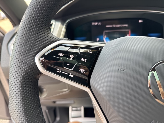 used 2022 Volkswagen Tiguan car, priced at $26,490