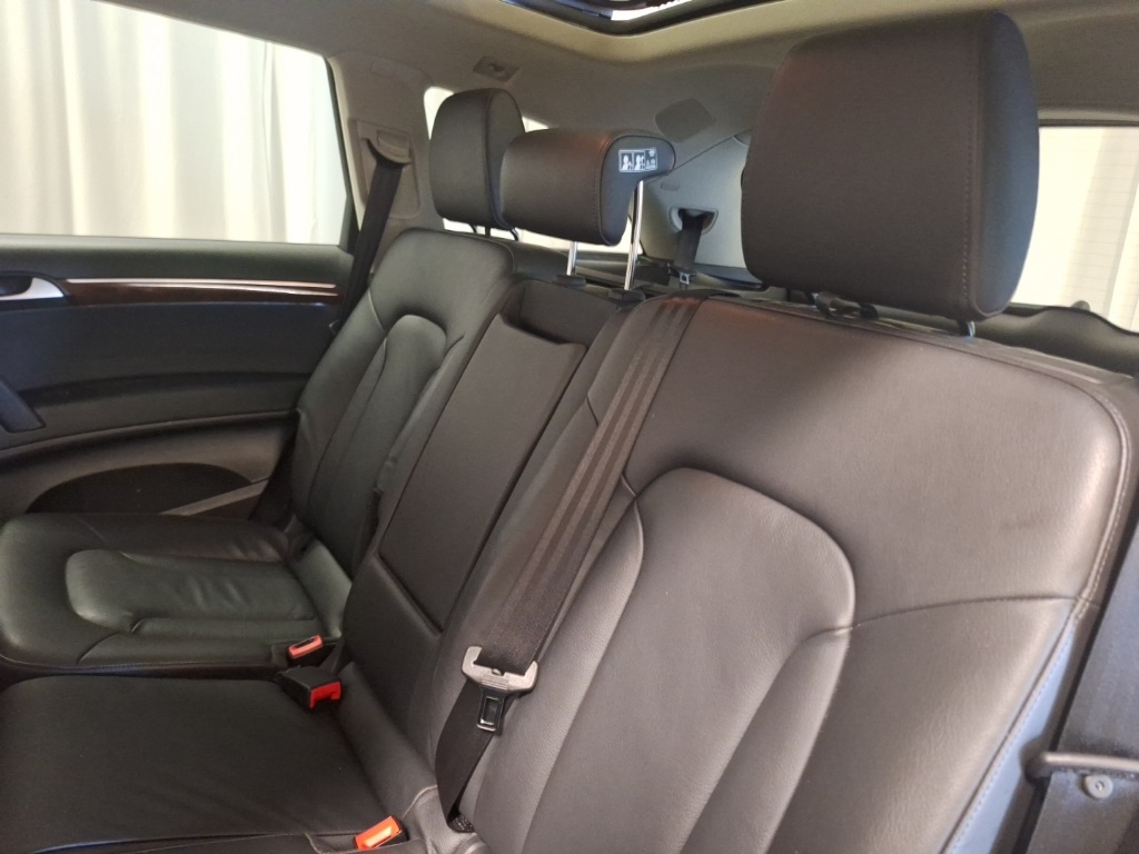 used 2015 Audi Q7 car, priced at $12,950