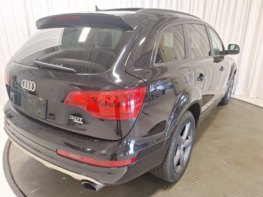 used 2015 Audi Q7 car, priced at $12,950