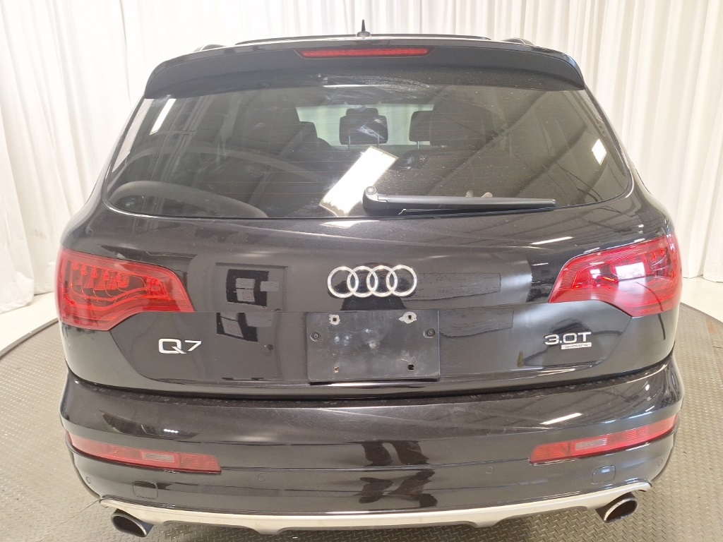 used 2015 Audi Q7 car, priced at $12,950