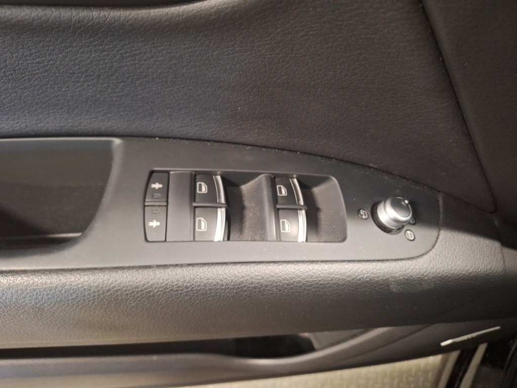 used 2015 Audi Q7 car, priced at $12,950
