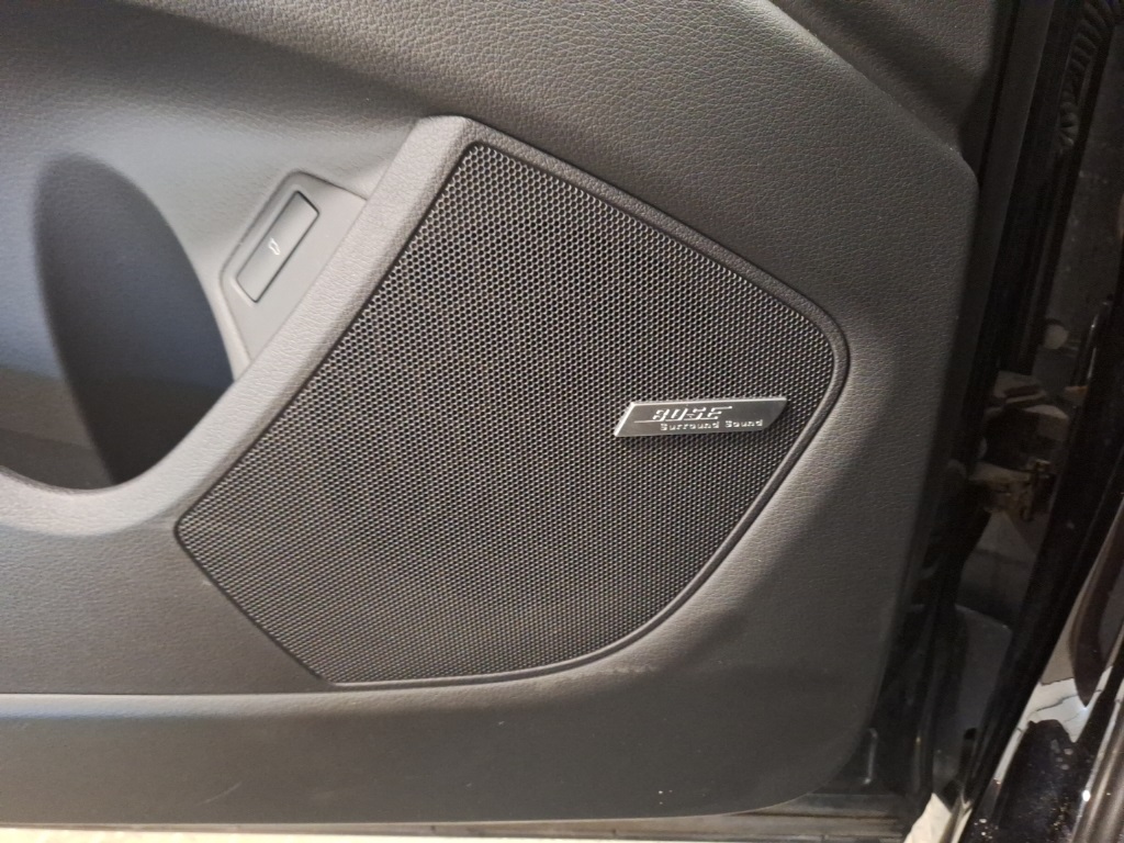 used 2015 Audi Q7 car, priced at $12,950