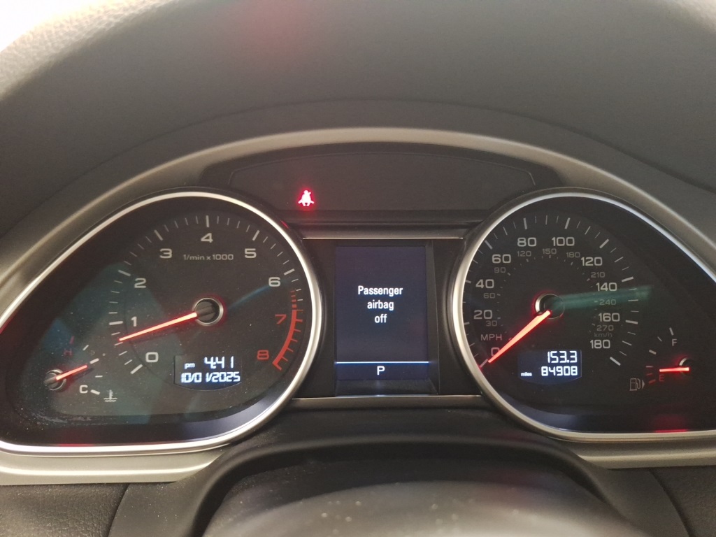used 2015 Audi Q7 car, priced at $12,950