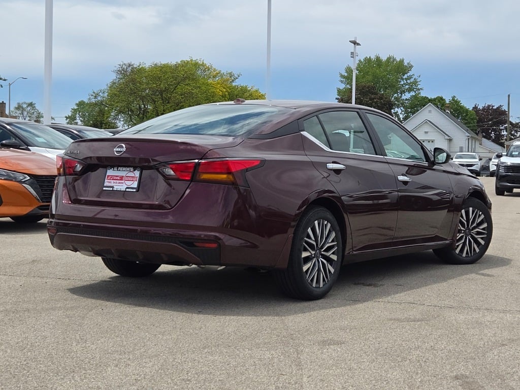 new 2025 Nissan Altima car, priced at $29,605