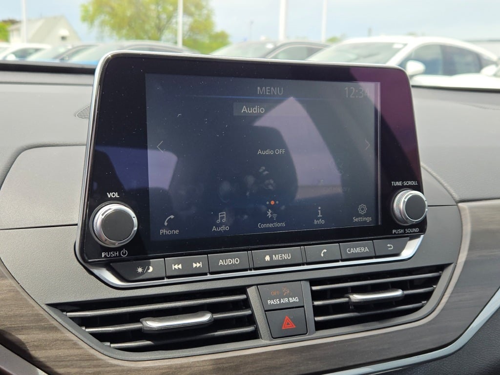 new 2025 Nissan Altima car, priced at $29,605