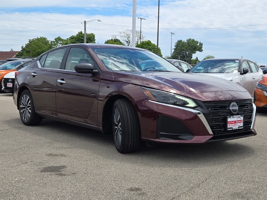 new 2025 Nissan Altima car, priced at $29,605