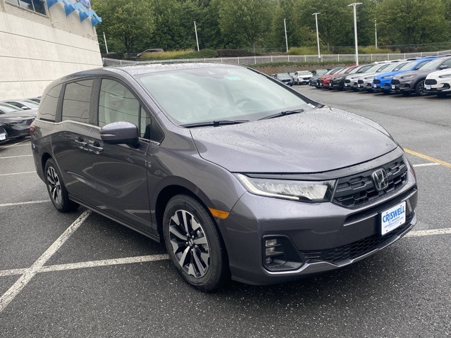 new 2026 Honda Odyssey car, priced at $42,076