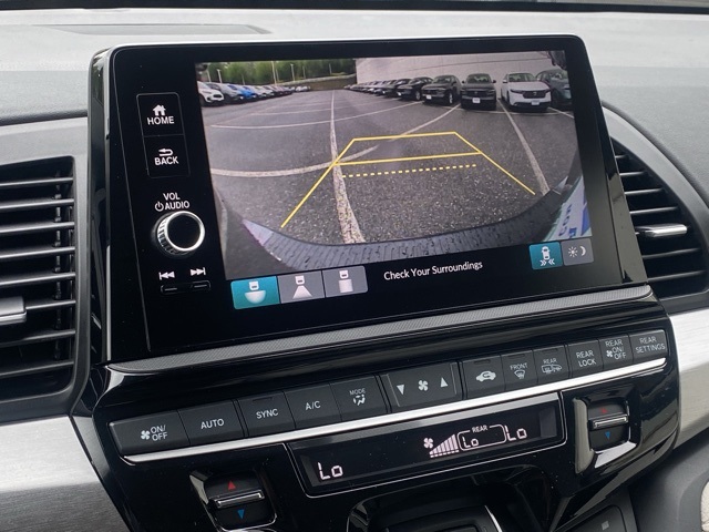 new 2026 Honda Odyssey car, priced at $42,076